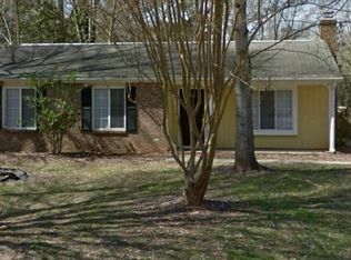 8206 Stem Ct, Charlotte, NC 28227