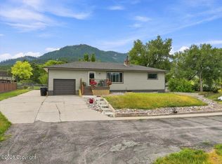 420 E Alden St, Sundance, WY 82729