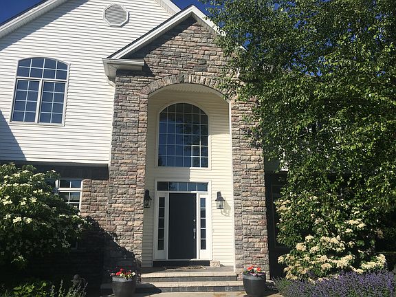 3rd image of 6722 Ayleshire Dr