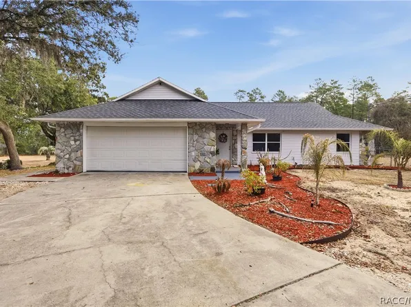 5145 SE 189th Ter, Ocklawaha, FL 32179