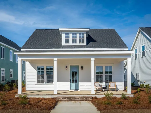 822 Gentle Breeze Dr, Summerville, SC 29486