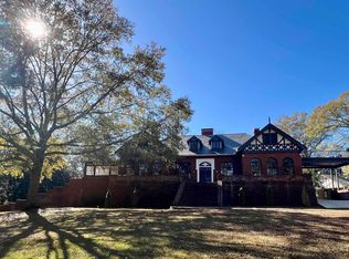 1335 N Main St, Roanoke, AL 36274