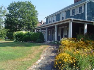 288 Stratfield Rd, Fairfield, CT 06825