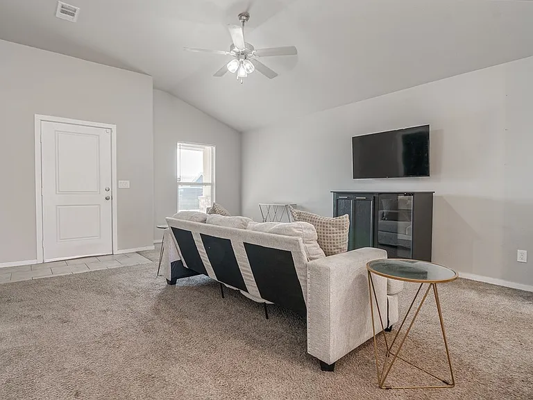 1327 Masquerade Blvd — Photo 16