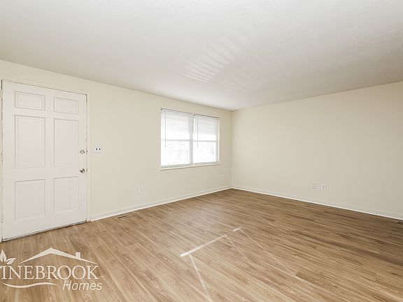 4th image of 4437 Nowak Ave