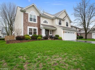 1123 Chesapeake Blvd, Grayslake, IL
