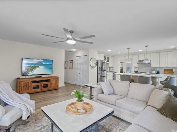 94-342 Aaahi St, Mililani, HI 96789