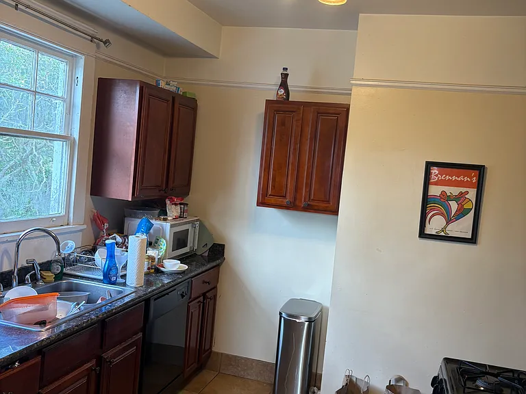 2034 Broadway St — Photo 10