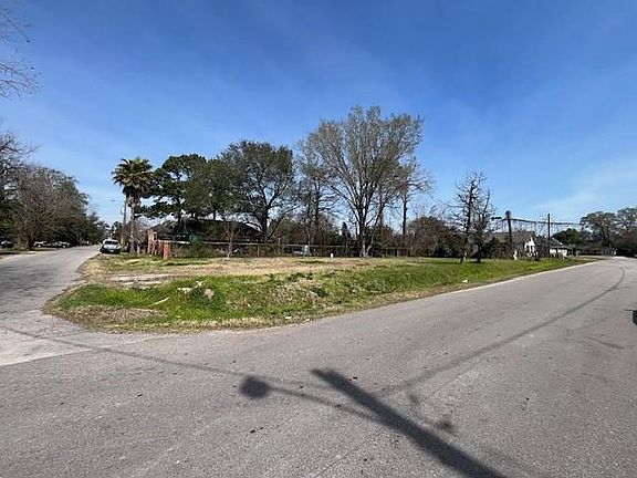5th image of 2695 Atlanta St