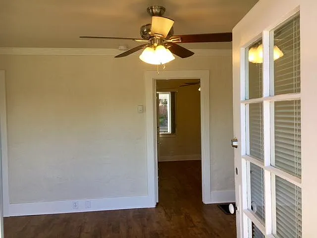 410 N Gertruda Ave — Photo 16