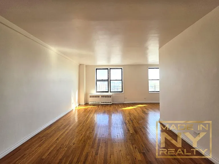 1625 Rockaway Pkwy #6Z — Photo 4