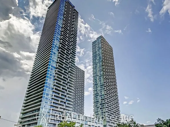 950 Portage Pkwy, Vaughan, ON