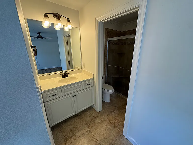1551 Village Glenn Dr — Photo 13