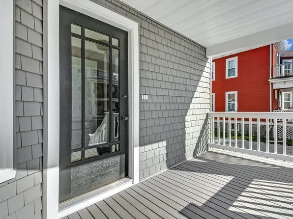 35 Sheffield Rd #3, Roslindale, MA 02131