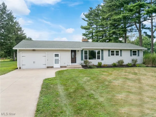 5354 Arlington Rd, North Canton, OH 44720