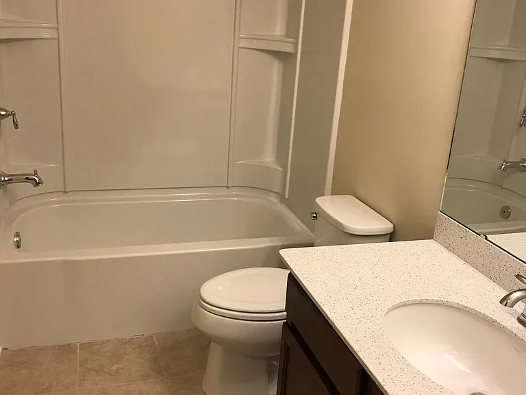 583 Richmond Dr — Photo 13