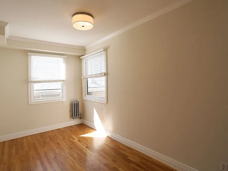 171 Montecito Ave — Photo 10