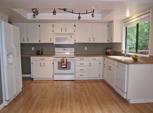 16465 SW Wright St, Beaverton, OR 97007