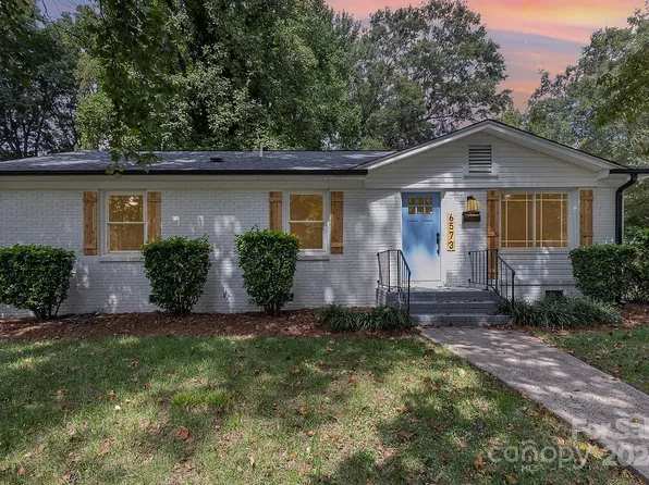 6573 Covecreek Dr, Charlotte, NC 28215