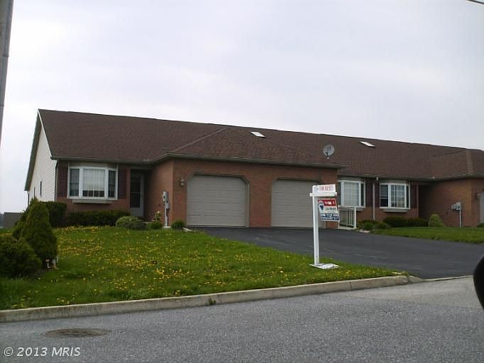 1261 Progress Rd, Chambersburg, PA 17201 Zillow