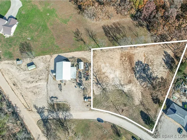 N Star Cir, Kaiser, MO 65047