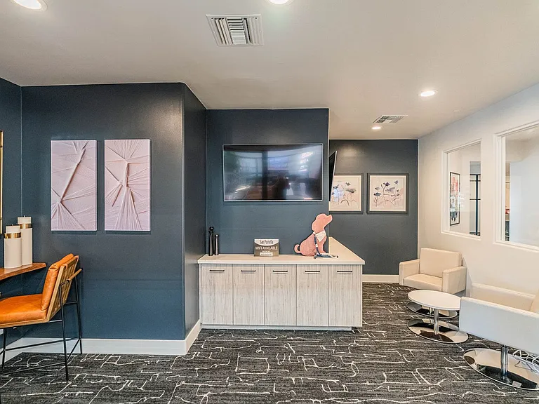 Building's Lounge