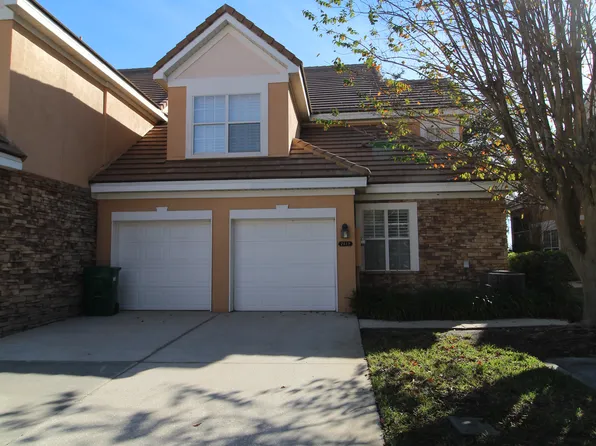 7412 Green Tree Dr, Orlando, FL 32819