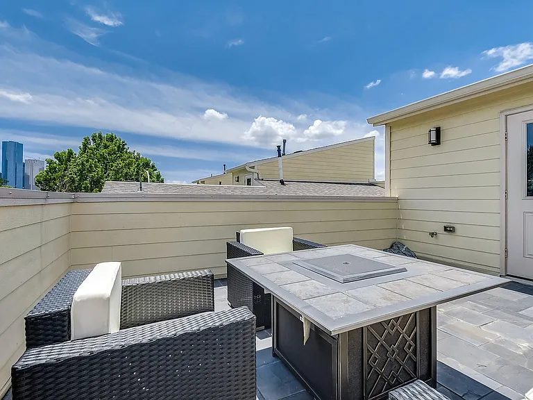 1615 Shearn St — Photo 24