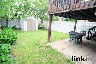 Rented by Link NY Realty