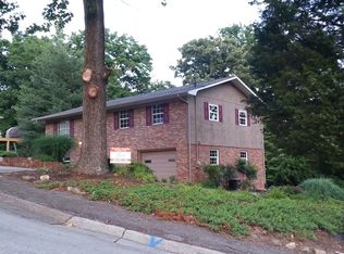 100 E Magnolia Ln, Oak Ridge, TN 37830