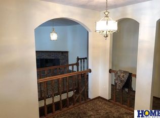 2821 S 52nd St, Lincoln, NE 68506