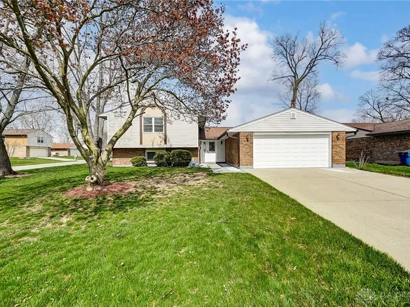 5917 Charlesgate Rd, Dayton, OH 45424