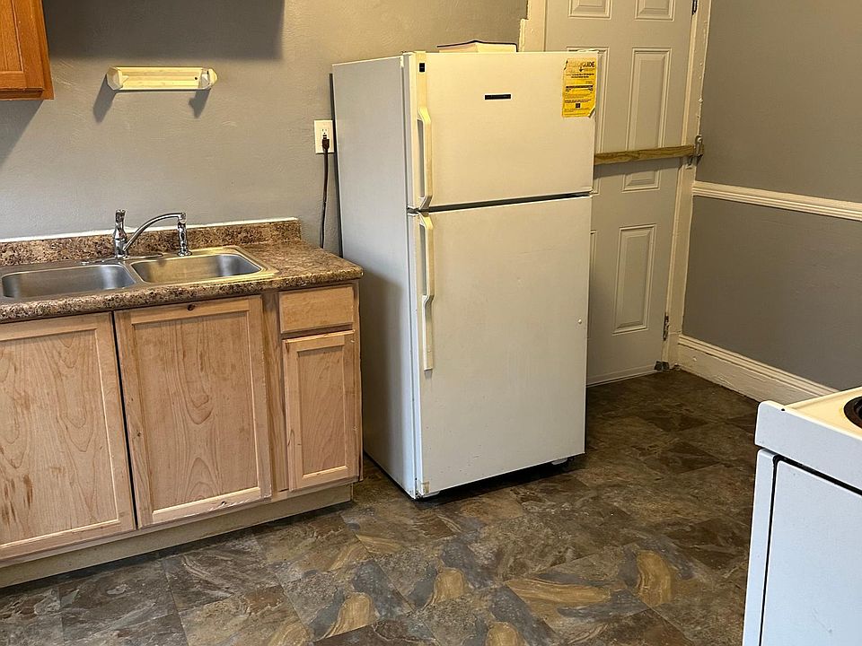 1st image of 10016 Somerset Ave