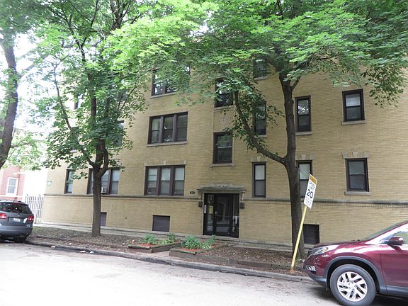 5th image of 3605 N Claremont Ave #2
