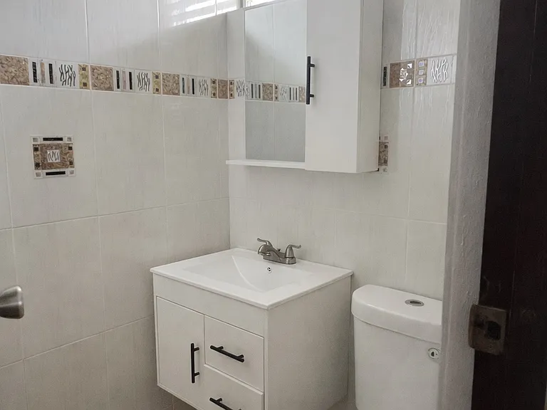 11 Camino Real — Photo 10