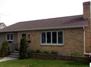 611 S Broadway St, New Ulm, MN 56073