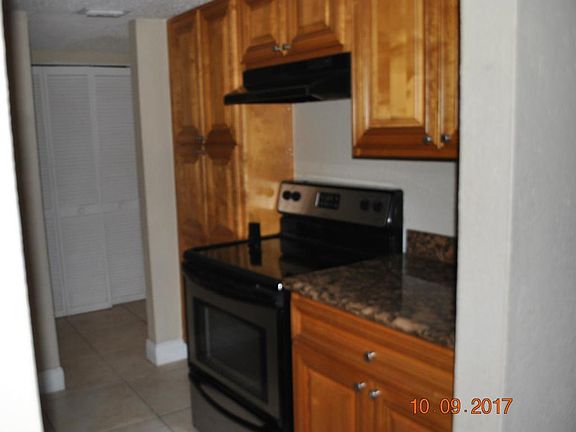 3rd image of 4767 S Texas Avenue # First Floor