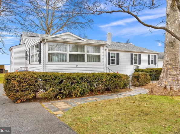 65 Bluff Rd, Earleville, MD 21919