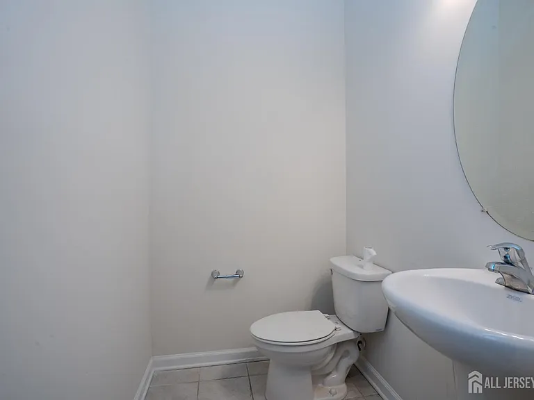 9 Audley St — Photo 24