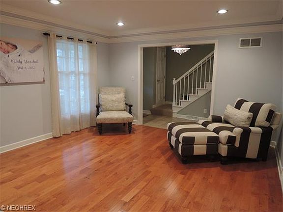2nd image of 8243 Glenwood Ave