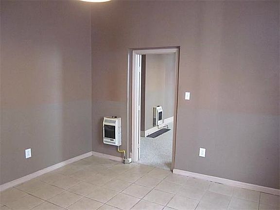 3rd image of 2814 Orleans Ave