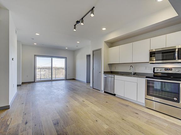 2nd image of 400 Herron Dr #110