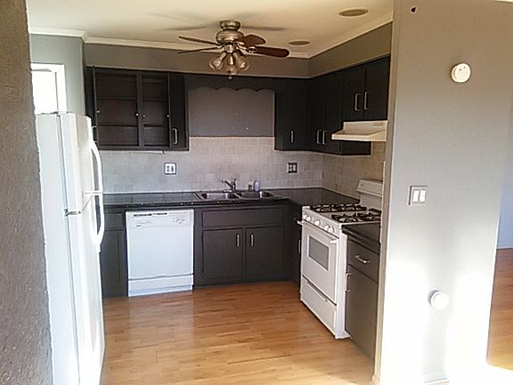 4th image of 2916 N Harlem Ave APT 8