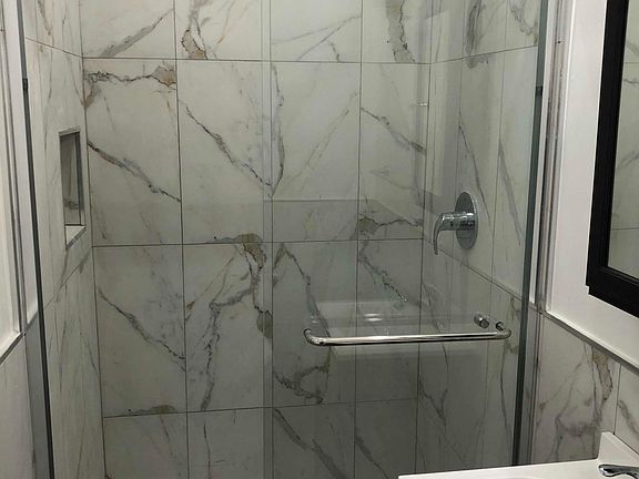 Front Bedroom Bath
