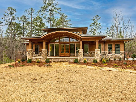 2nd image of 45 Meandering Way Ct