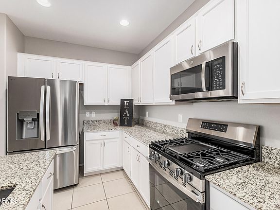 4th image of 4228 W COLES Road