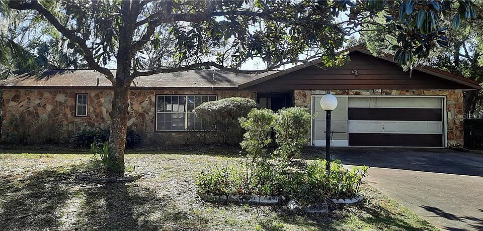 1st image of 571 Bahia Cir