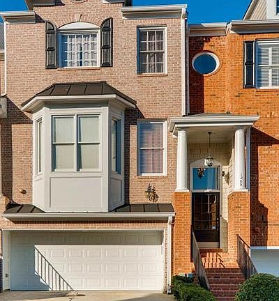 3rd image of 1269 Creekside Pl SE