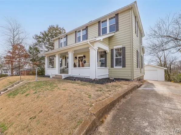 938 Poplar St, Poplar Bluff, MO 63901