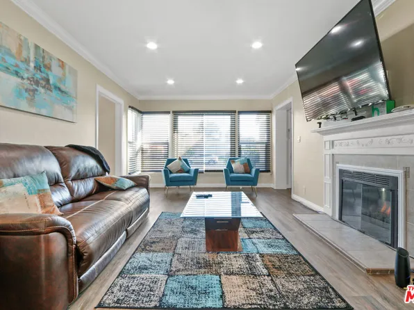 9127 S 6th Ave, Inglewood, CA 90305